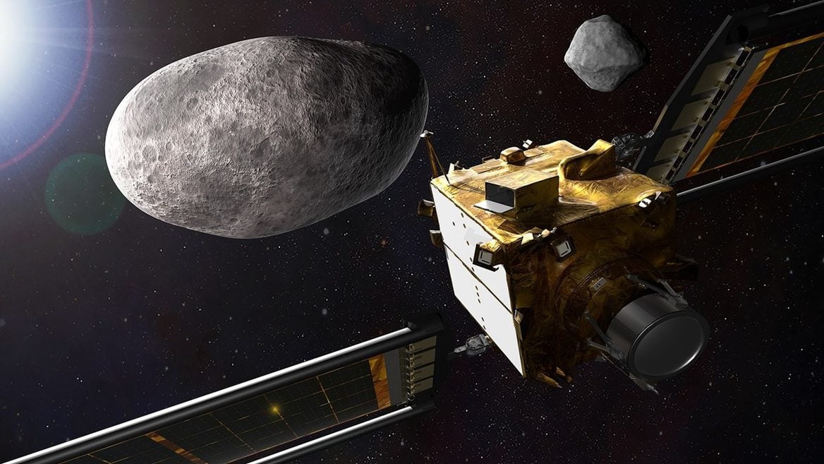 SpaceX и NASA завтра столкнут астероид со спутником чтобы сбить с курса