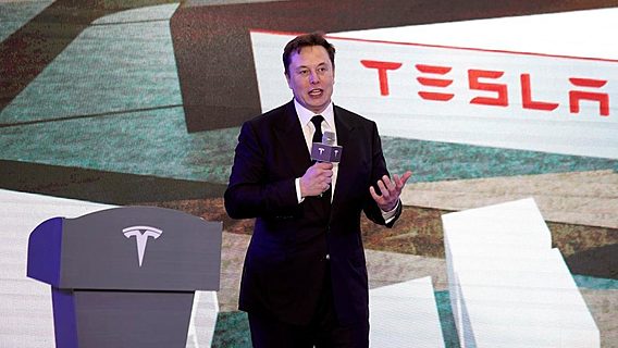 Tesla всё-таки открыла завод во Фримонте, Маск предложил арестовать себя