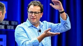 CEO Anthropic: ИИ может уничтожить до 50% позиций джунов CEO Anthropic: ИИ может уничтожить до 50% позиций джунов