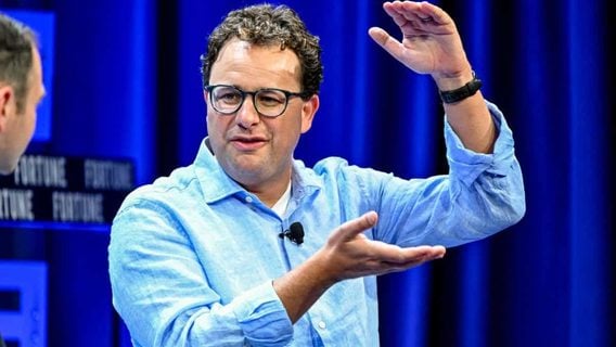 CEO Anthropic: ИИ может уничтожить до 50% позиций джунов