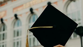 Стив Возняк сорвал овации после речи про «ИИ» на студенческом выпускном
