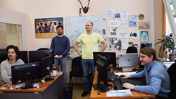 «Английский не важен». Крупная ИТ-компания из России расширяет команду в Минске