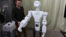 «Роскосмос» показал робота для работы в открытом космосе