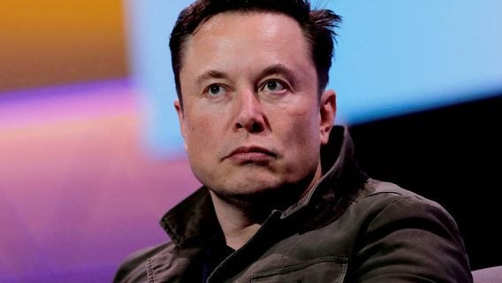 Маск заявил, что Tesla станет самой дорогой компанией на планете. За этот год ее акции оборушились на 70%