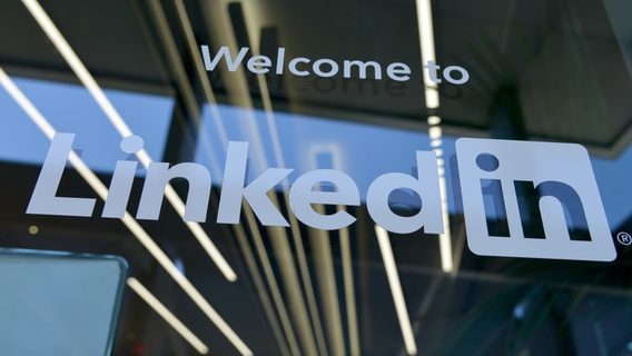 Суд США приговорил россиянина к семи годам тюрьмы за взлом LinkedIn