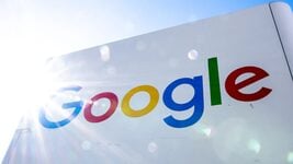 Google обгоняет OpenAI и победит в ИИ-гонке — мнение «крёстного отца ИИ»