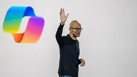 Meta и Microsoft отказываются от Claude: теперь Anthropic их конкурент