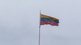 На литовских пропускных пунктах коллапс — люди с некоторыми визами не могут пересечь границу На литовских пропускных пунктах коллапс — люди с некоторыми визами не могут пересечь границу