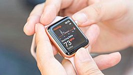 Apple обвинили в краже технологий при создании Apple Watch 