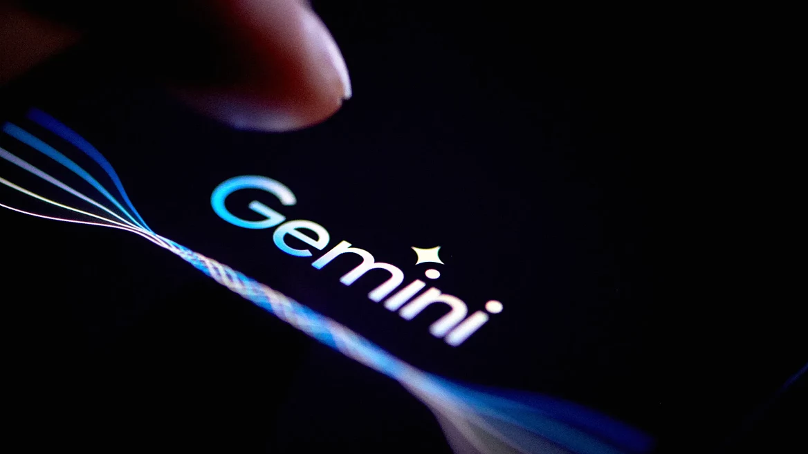 Хакеры пытались клонировать Gemini завалив чат-бот промптами