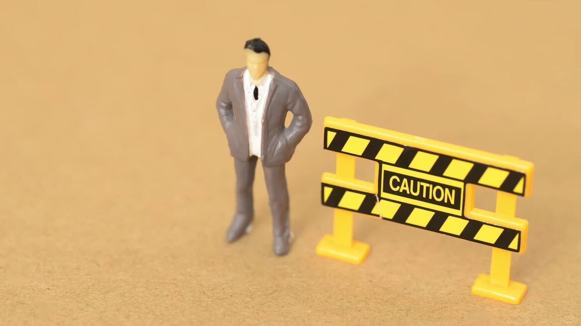 Акции ИИ-компаний обвалились на $12 трлн — худшая неделя с апреля