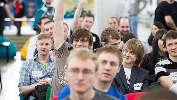 Опрос dev.by: белорусские программисты довольны своей профессией меньше американских 