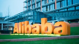 Инвесторы продают акции китайских ИТ-компаний после атаки властей на Alibaba и Ant