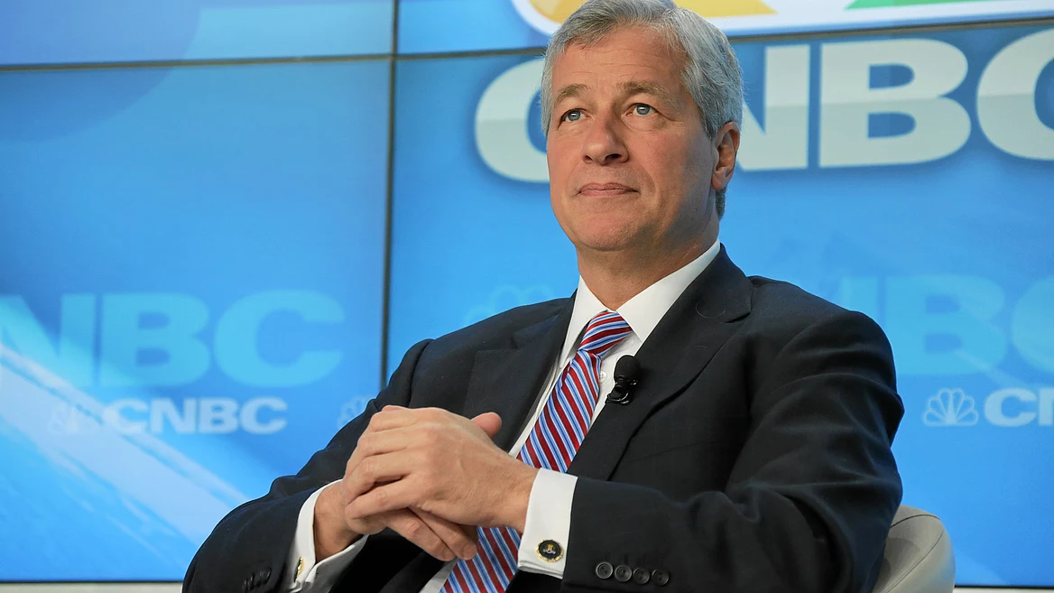 ИИ сократил рабочие места на 40% в некоторых отделах JPMorgan но банк особо не радуется