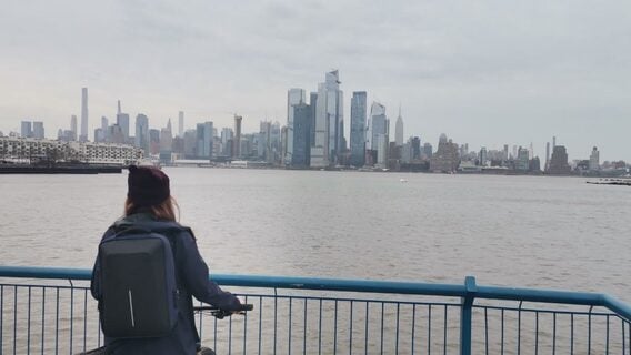«Есть вещи, которые нельзя купить». Программистка пожила в Нью-Йорке и уехала в Польшу — рада «Есть вещи, которые нельзя купить». Программистка пожила в Нью-Йорке и уехала в Польшу — рада