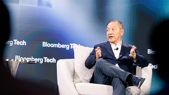 «Понятия не имеют, во что вкладываются»: глава Broadcom сравнил ИИ-рынок с казино