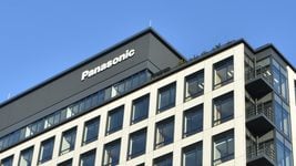 Panasonic сокращает 10 тысяч человек Panasonic сокращает 10 тысяч человек