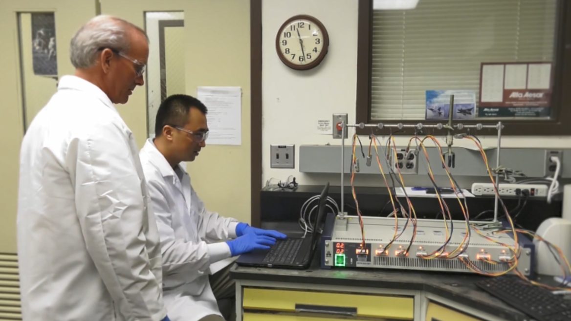 В NASA создали твердотельный аккумулятор который значительно превосходит литий-ионные аналоги