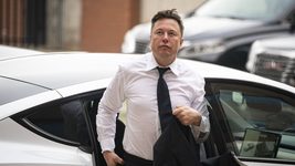 Маск сократит 10% штата Tesla из-за «плохого предчувствия по поводу экономики» Маск сократит 10% штата Tesla из-за «плохого предчувствия по поводу экономики»