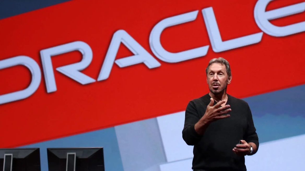 Oracle замедляет наём задерживает новичков. Сотрудники тревожатся