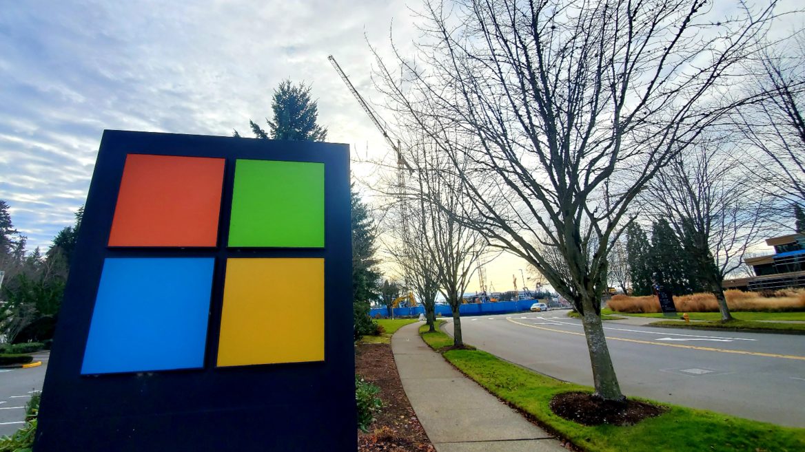 Microsoft раздаст бонус $1500 всем сотрудникам (кроме самых топов)