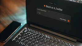 CEO Nvidia предлагает включать токены в компенсацию. CEO OpenAI — сделать формой безусловного базового дохода