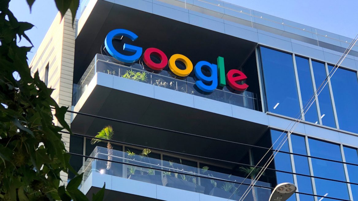 Google будет строго следить за посещаемостью офисов и учитывать ее в ревью