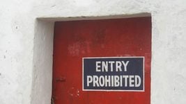 Беларусам запретят работать на объектах критической инфраструктуры в Латвии Беларусам запретят работать на объектах критической инфраструктуры в Латвии