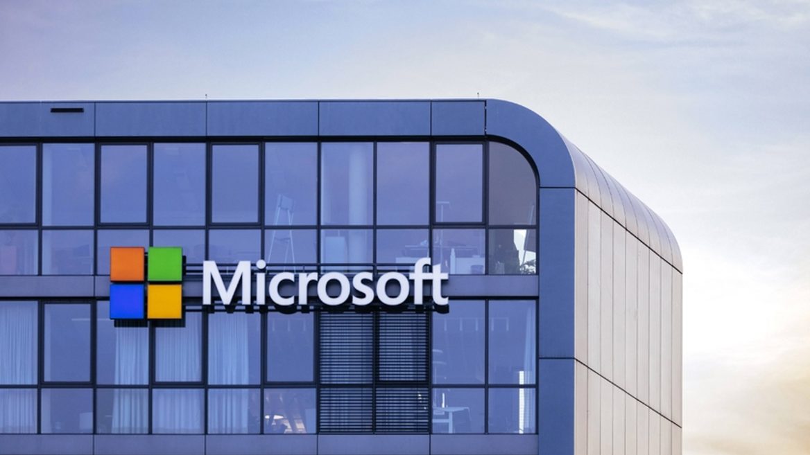 Microsoft согласилась с условиями профсоюза регулирующими использование ИИ