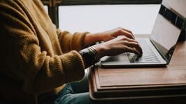 У распрацоўшчыкаў вайбкодынгавых інструментаў праблема: яны вельмі стратныя У распрацоўшчыкаў вайбкодынгавых інструментаў праблема: яны вельмі стратныя