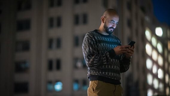 Минсвязи: в плохой мобильной связи виноваты ваши окна