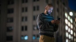 Минсвязи: в плохой мобильной связи виноваты ваши окна