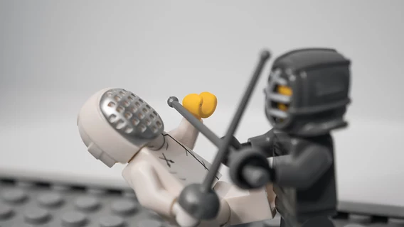 Глава Snowflake: в спорах об ИИ люди делятся на два лагеря — и оба ошибаются