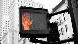 ИИ-расходы превысили доходы: Google впервые за десятилетия зафиксировала отрицательный денежный поток