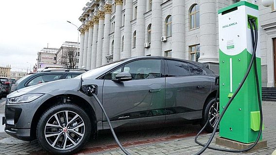 Зарядка электромобилей на станциях «Белоруснефти» с июля станет платной 