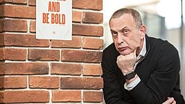 10 серьёзных и не очень вопросов Аркадию Добкину. Видео-блиц 