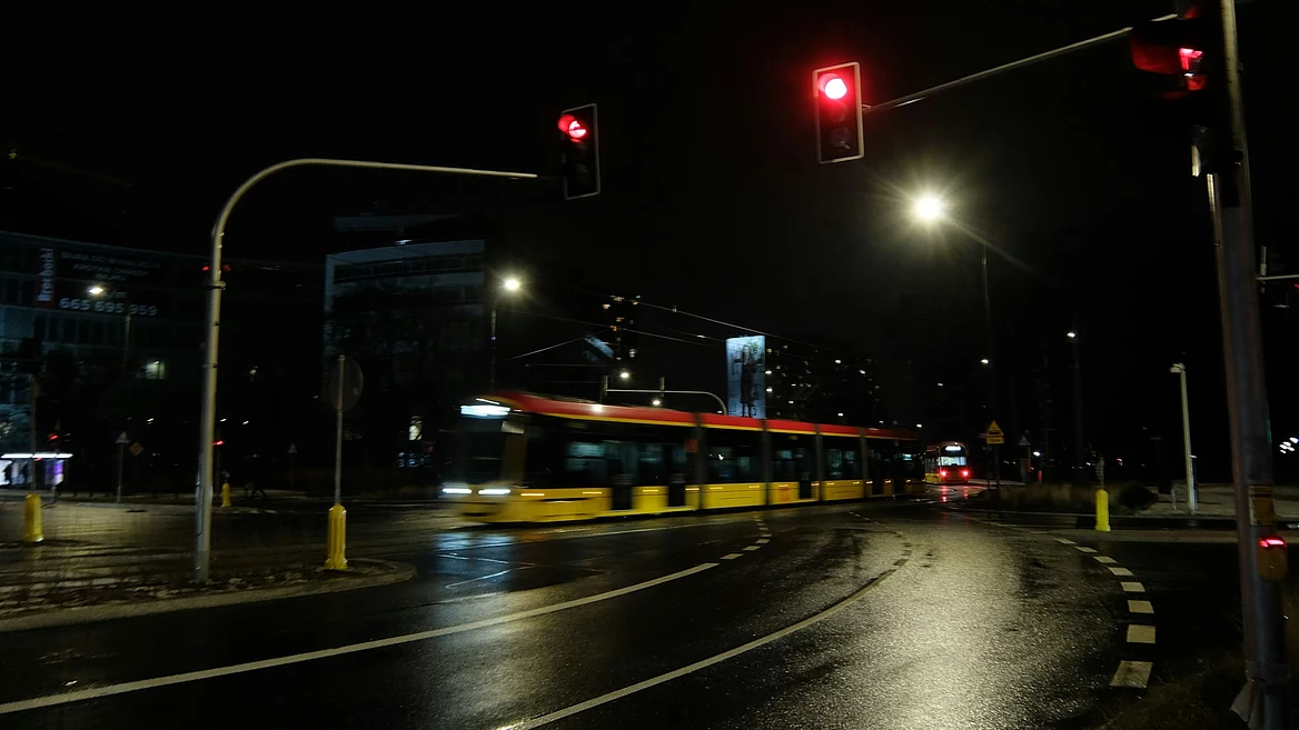 «Превысил скорость в 2021-м». Похоже, Польша чаще отказывает в паспортах — из-за мелких штрафов тоже. Что с этим делать