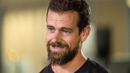 «Сломается — потом заработает»: фаундер Twitter заменяет менеджеров своего стартапа «ИИ-коучами»