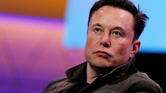 «Пусть притворятся, что работают в другом месте»: Маск запретил удаленку в Tesla