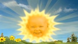 NASA опубликовала снимок «улыбающегося» Солнца