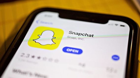 Разработчик Snapchat взлетел на 62% — впервые вышел на прибыль. Pinterest подскочил на четверть