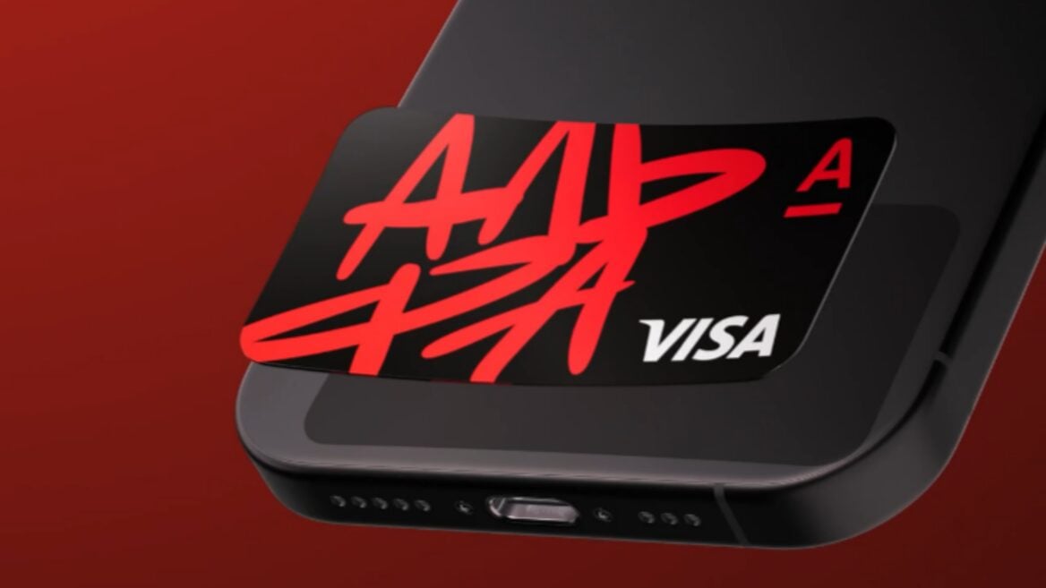 Альфа-Банк сделал замену Apple Pay