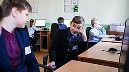 Белоруска, получившая грант от Google, собирает деньги на роботов для школьников 