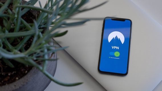 VPN, который хвалят Techradar и Forbes, на акции: $3.99 в месяц