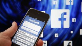 Американские компании стали убирать кнопку авторизации через Facebook