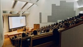 В Беларуси появилась электронная очередь для подачи документов в вузы В Беларуси появилась электронная очередь для подачи документов в вузы