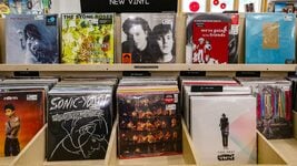 «Ощутить что-то реальное». Почему в эпоху Spotify айтишники тратятся на винил