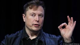 Bloomberg: Илон Маск стал самым богатым человеком планеты Bloomberg: Илон Маск стал самым богатым человеком планеты