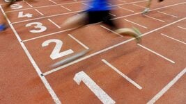 Кто выигрывает гонку на корпоративном ИИ-рынке Кто выигрывает гонку на корпоративном ИИ-рынке